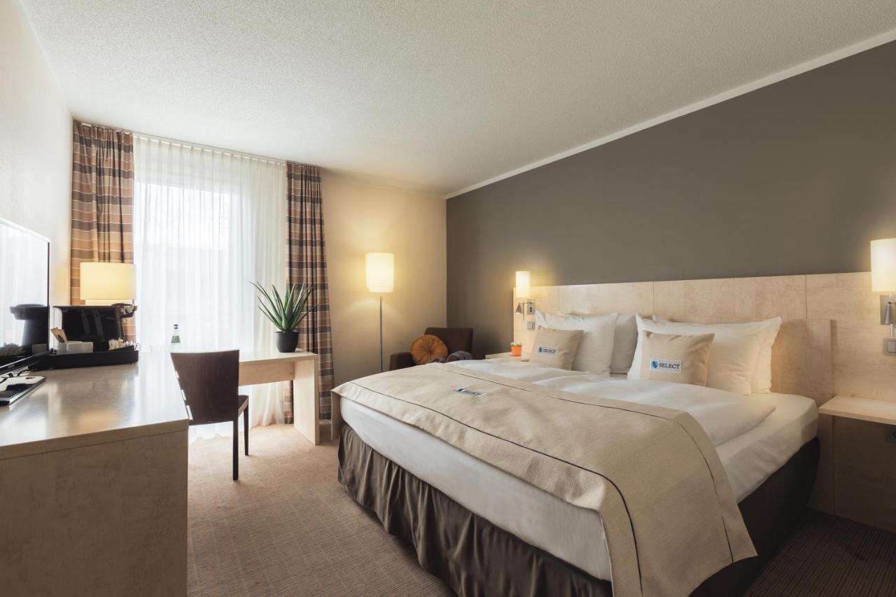 选择Nord Hotel 4*
